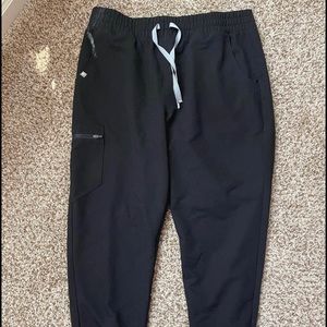 FIGS black scrub pants, size XL